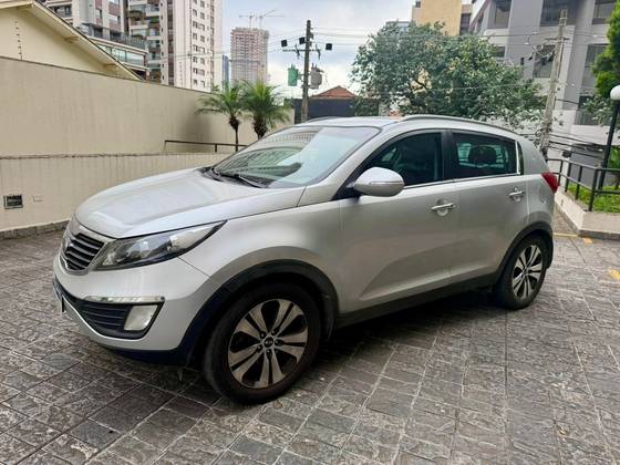 KIA SPORTAGE 2.0 EX 4X2 16V FLEX 4P AUTOMÁTICO KIA SPORTAGE 2.0 EX 4X2 16V FLEX 4P AUTOMÁTICO